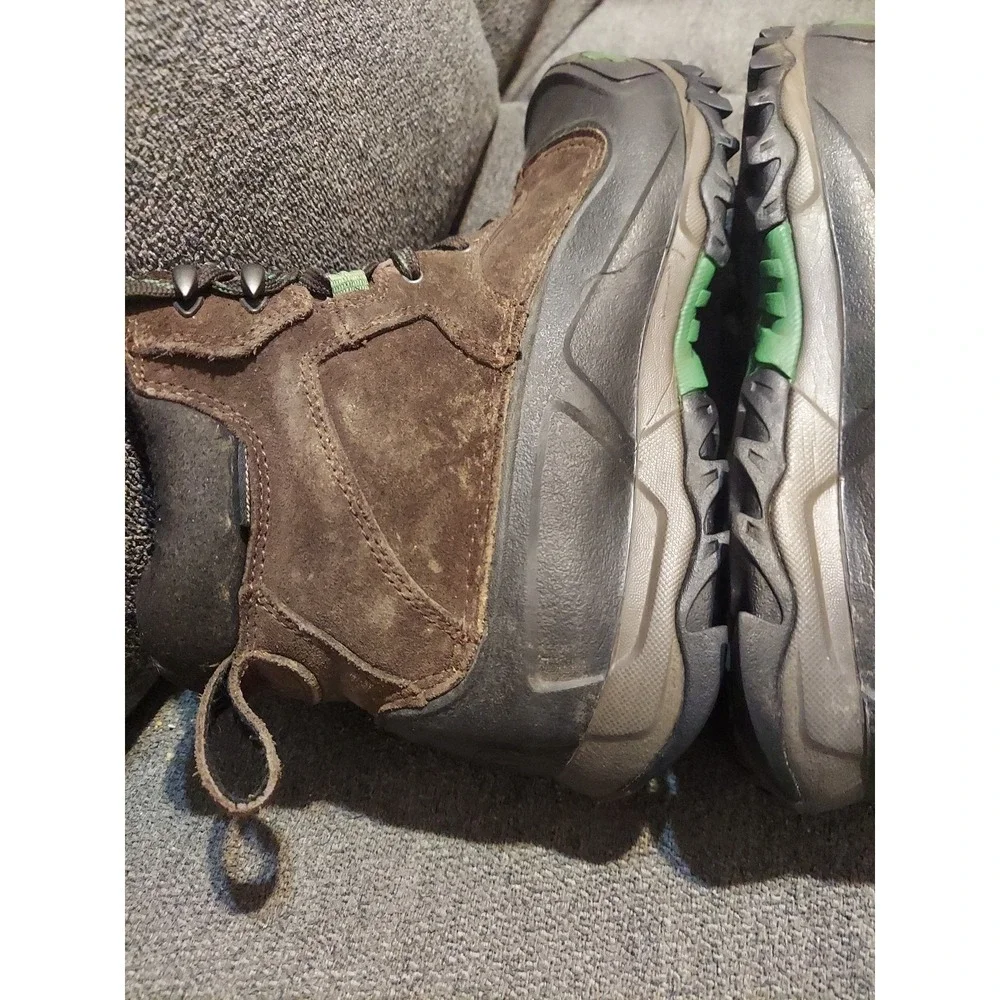 The North Face Heat Seeker 200g Insulated Waterproof Snow Mens Size 9 Boots Hike